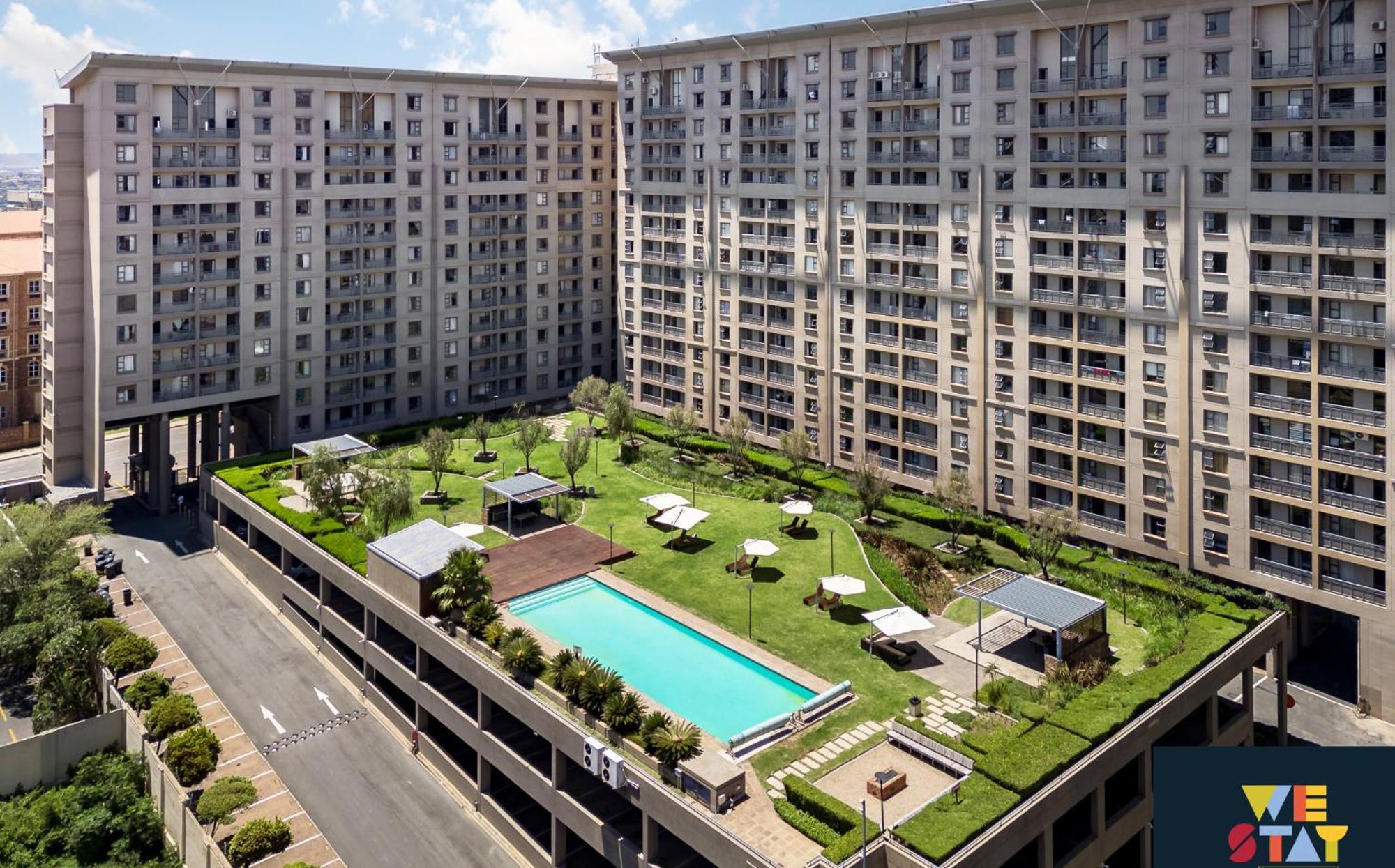 Westay Westpoint Apartments Sandton Exterior photo